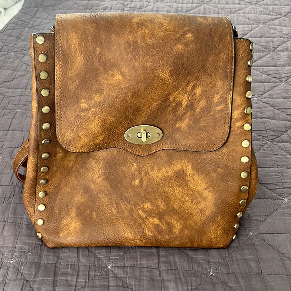 Jen & Co brown leather backpack style purse/bag
